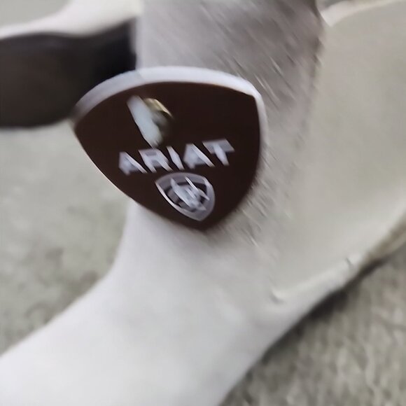 Ariat Boots Bradley Snip Toe Suede Women's Size 6.5B New - Picture 11 of 11